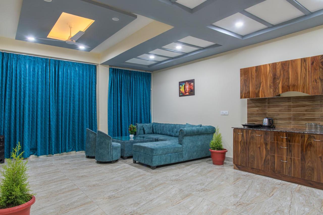 Valley View Apartments Kasauli Extérieur photo