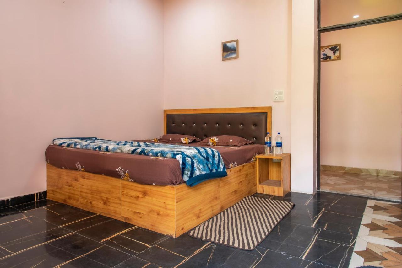 Valley View Apartments Kasauli Extérieur photo