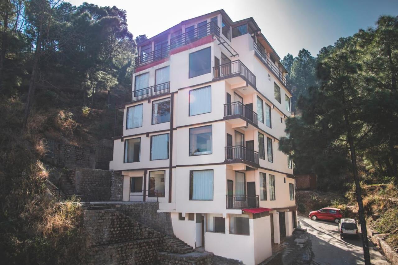 Valley View Apartments Kasauli Extérieur photo